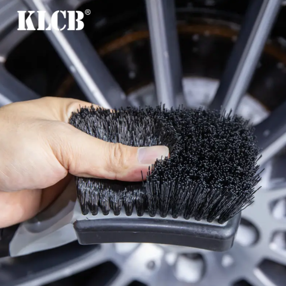 Щітка для чищення коліс сіра KLCB KA-G103 KA-G103 фото